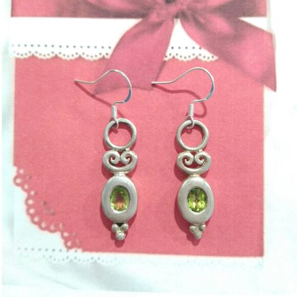 Vtg 925 Sterling Silver Oval Cut Peridot Dangle Drop Earrings Hook Art Nouveau - Picture 8 of 9